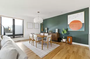 31 Hall St, Waltham, MA 02453 - Photo 4