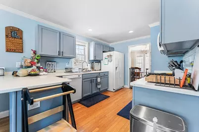 48 Whispering Pine Cir #48, Worcester, MA 01606 - Photo 4