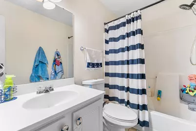 48 Whispering Pine Cir #48, Worcester, MA 01606 - Photo 18