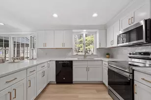 16 Minehan Ln, Marlborough, MA 01752 - Photo 14