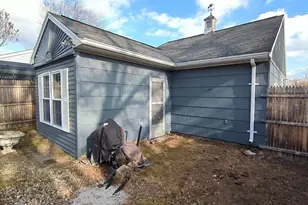 44 Ferrier St, North Smithfield, RI 02896 - Photo 8