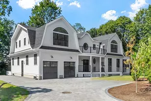 20 Oakland St, Wellesley, MA 02481 - Photo 1