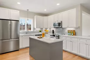 61 Driftwood, Sandown, NH 03873 - Photo 8