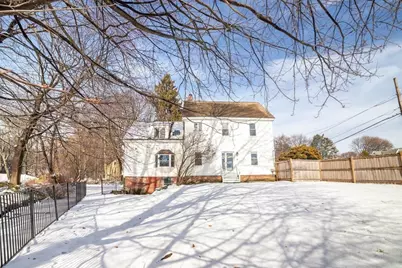 11 Holden, Worcester, MA 01605 - Photo 32