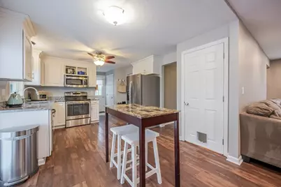 345 Richardson Ave, Attleboro, MA 02703 - Photo 8