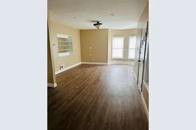 5 Oxford Park #1, Revere, MA 02151 - Photo 2