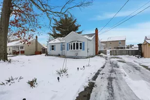 130 Spear Rd, Springfield, MA 01119 - Photo 2