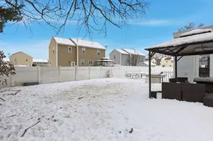 130 Spear Rd, Springfield, MA 01119 - Photo 34