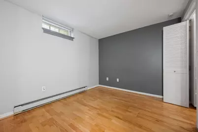 350 W 4th St #103, Boston, MA 02127 - Photo 16