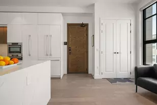 8 Leverett St, Brookline, MA 02445 - Photo 6