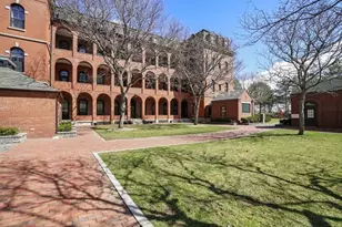 100 Captains Row, Chelsea, MA 02150 - Photo 2