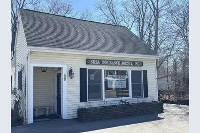 79 Central St, Holliston, MA 01746 - Photo 8