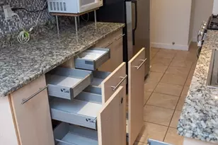 60 Shrewsbury Green Dr, Shrewsbury, MA 01545 - Photo 12