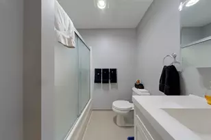 575 N Main St, Fall River, MA 02720 - Photo 14