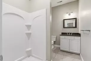 71 Regency Pl, North Andover, MA 01845 - Photo 32