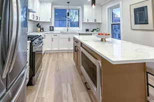 469 Washington Ave, Chelsea, MA 02150 - Photo 4