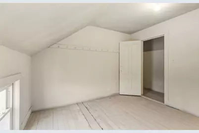 271 Mulberry St, Fall River, MA 02721 - Photo 28