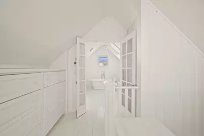 613 Commercial St, Provincetown, MA 02657 - Photo 32