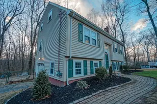19 Amber Ln, Attleboro, MA 02703 - Photo 4