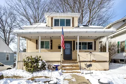 84 Euclid St, Gardner, MA 01440 - Photo 2