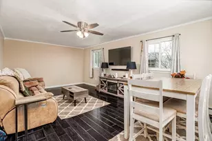 84 Euclid St, Gardner, MA 01440 - Photo 12