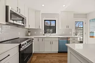 50 Nelson Ave, Provincetown, MA 02657 - Photo 6