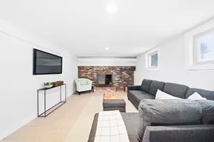 10 Trinity Rd, Winchester, MA 01890 - Photo 28