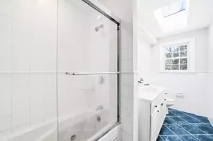 10 Trinity Rd, Winchester, MA 01890 - Photo 20