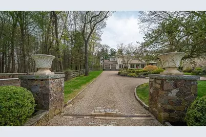 103 Essex Street, Hamilton, MA 01982 - Photo 6