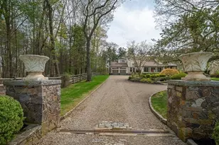 103 Essex St, Hamilton, MA 01982 - Photo 6