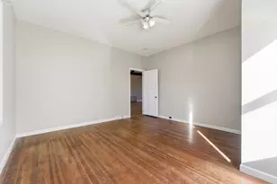 18 Cedar St, Northampton, MA 01060 - Photo 24