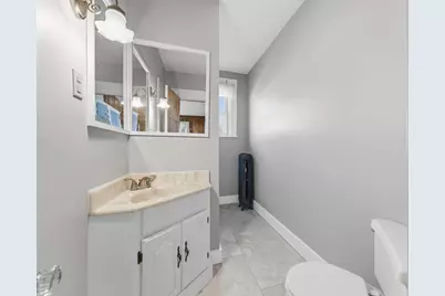 18 Cedar St, Northampton, MA 01060 - Photo 20