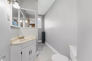 18 Cedar St, Northampton, MA 01060 - Photo 20