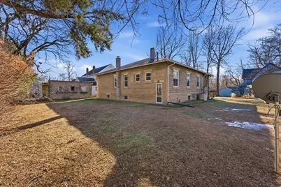 18 Cedar St, Northampton, MA 01060 - Photo 36