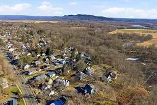 18 Cedar St, Northampton, MA 01060 - Photo 40