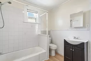 223 School St, Lowell, MA 01854 - Photo 16