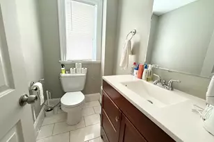 81 Florence St, Boston, MA 02131 - Photo 10