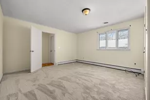 35 Peters St, North Andover, MA 01845 - Photo 34