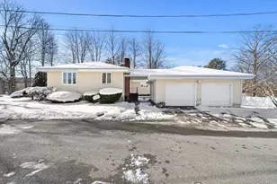 35 Peters St, North Andover, MA 01845 - Photo 2