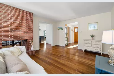 35 Peters, North Andover, MA 01845 - Photo 4