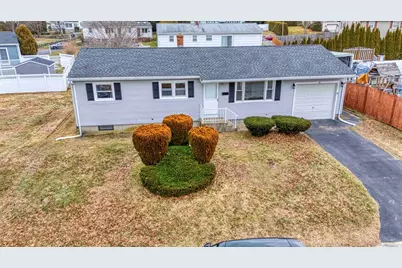 90 Evergreen Ave, Somerset, MA 02726 - Photo 1