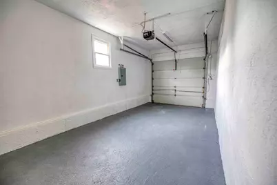 90 Evergreen Ave, Somerset, MA 02726 - Photo 10