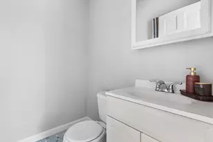 100 Pearl St, Boston, MA 02129 - Photo 12