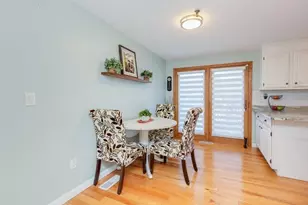 51 Tobey Rd, Dracut, MA 01826 - Photo 4