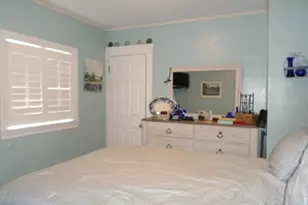 191 N Shore Rd, Revere, MA 02151 - Photo 12