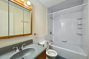 25 Greentree Ln, Weymouth, MA 02190 - Photo 16