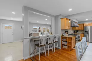 108 Lucerne Ave, Falmouth, MA 02540 - Photo 14