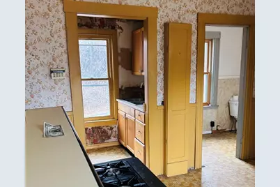 316 Amesbury Road, Haverhill, MA 01830 - Photo 4