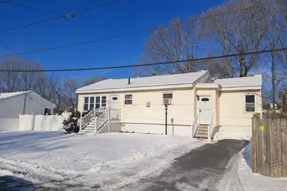 53 Garden St, Haverhill, MA 01830 - Photo 2