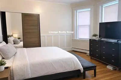 157 Thorndike #1, Brookline, MA 02446 - Photo 4